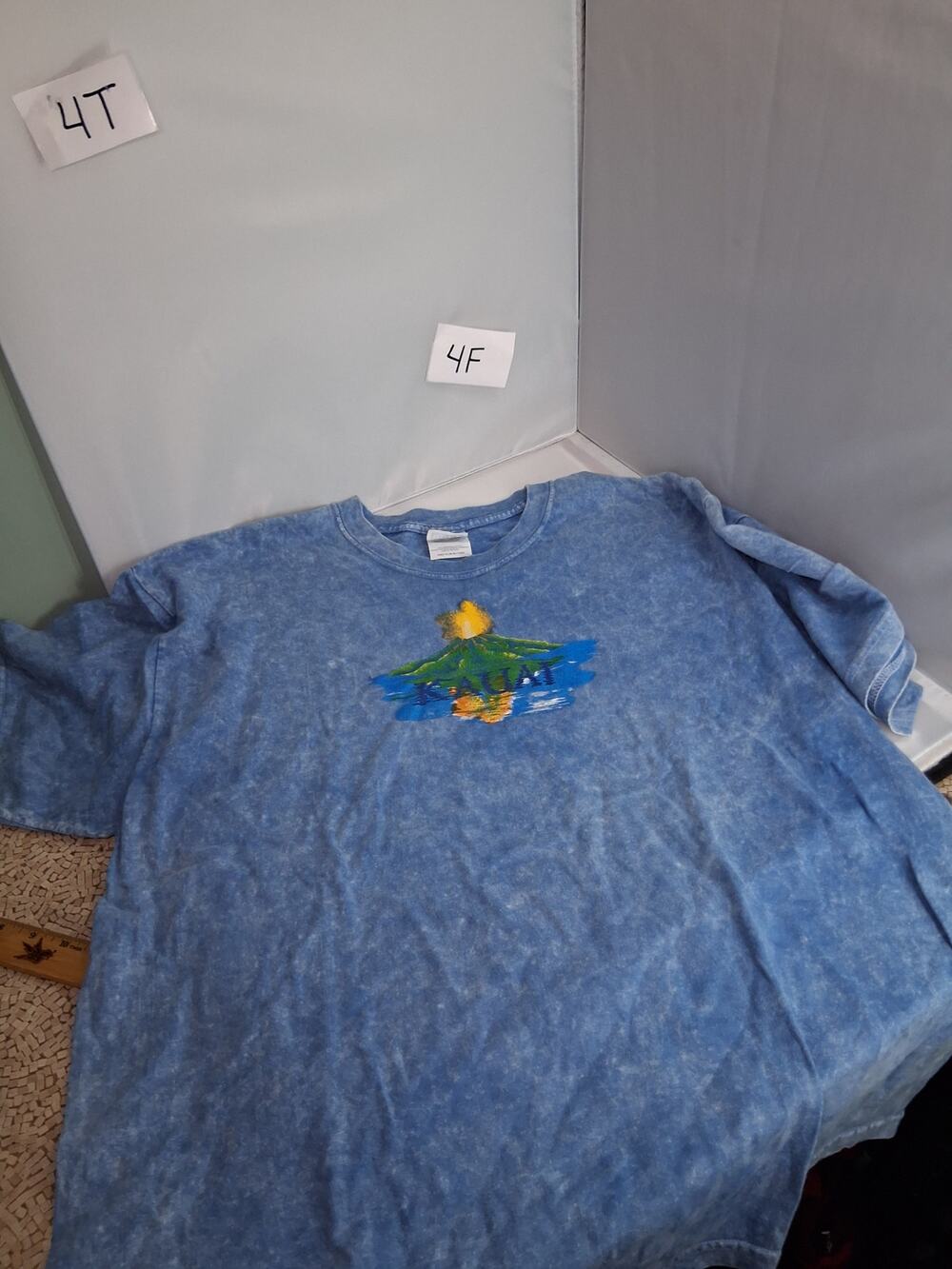 4F Vintage Kauai Hawaii Acide Wash Hanes Beefy T Shirt Men's XL